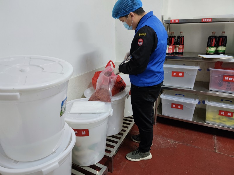 武陵区市场监督管理局开展校园食品安全监督抽检