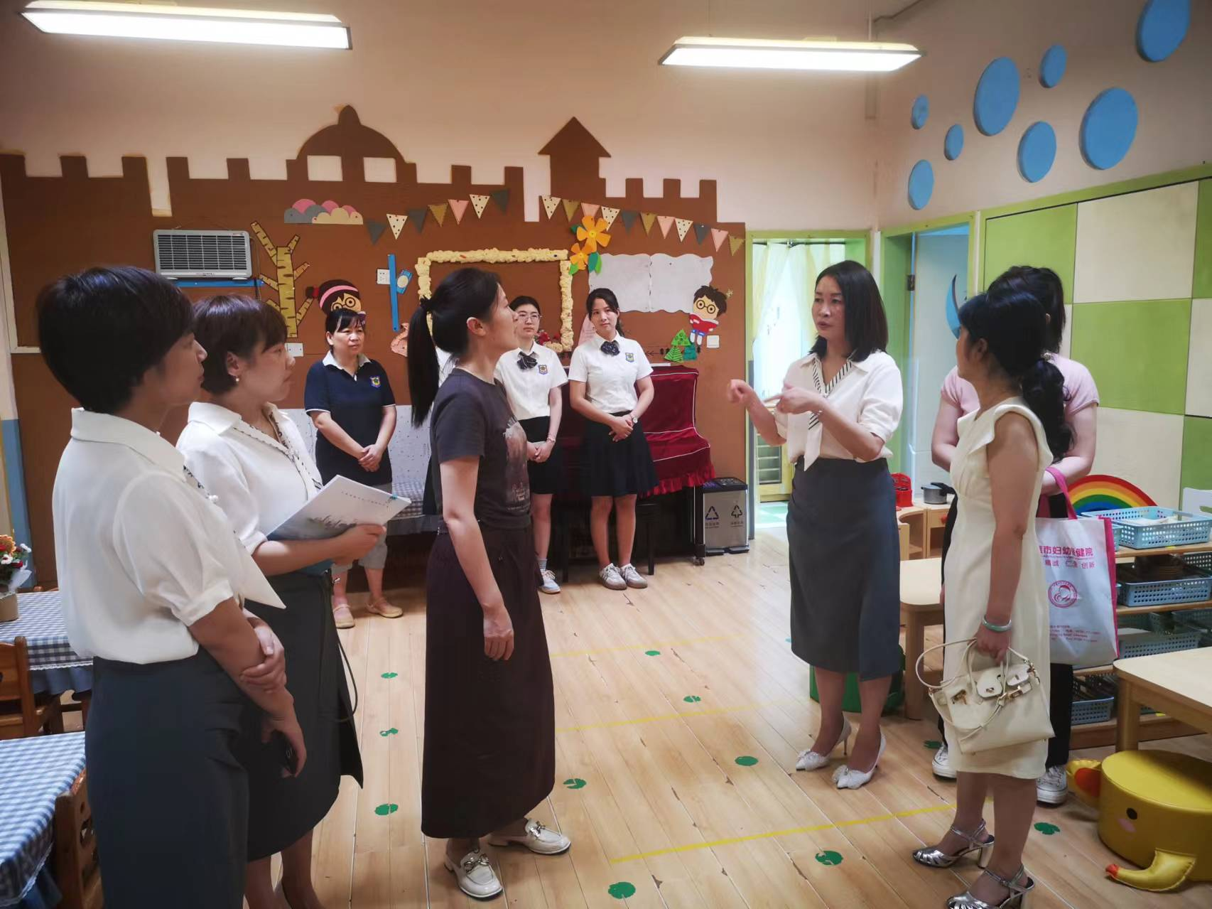 武陵区卫健局：抓好“托育护蕾”民生实事落地见效  加强托育机构服务指导