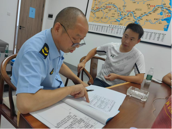 武陵区交通运输综合行政执法大队开展源头超限超载执法监督检查
