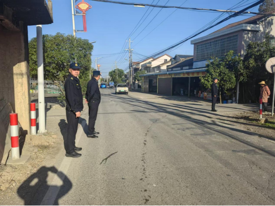 武陵区交通运输局：切实强化路政巡查 保障道路安全舒畅