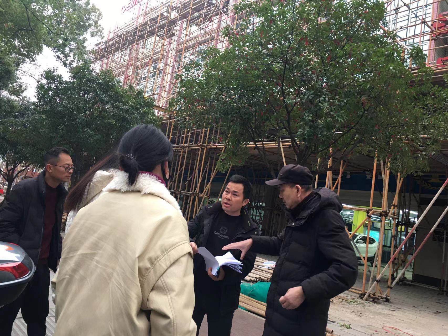 穿紫河街道开展高空坠落专项检查整治行动