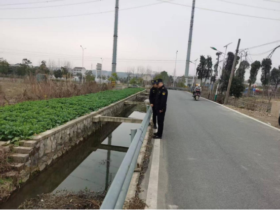 武陵区交通运输局开展节前农村公路巡查