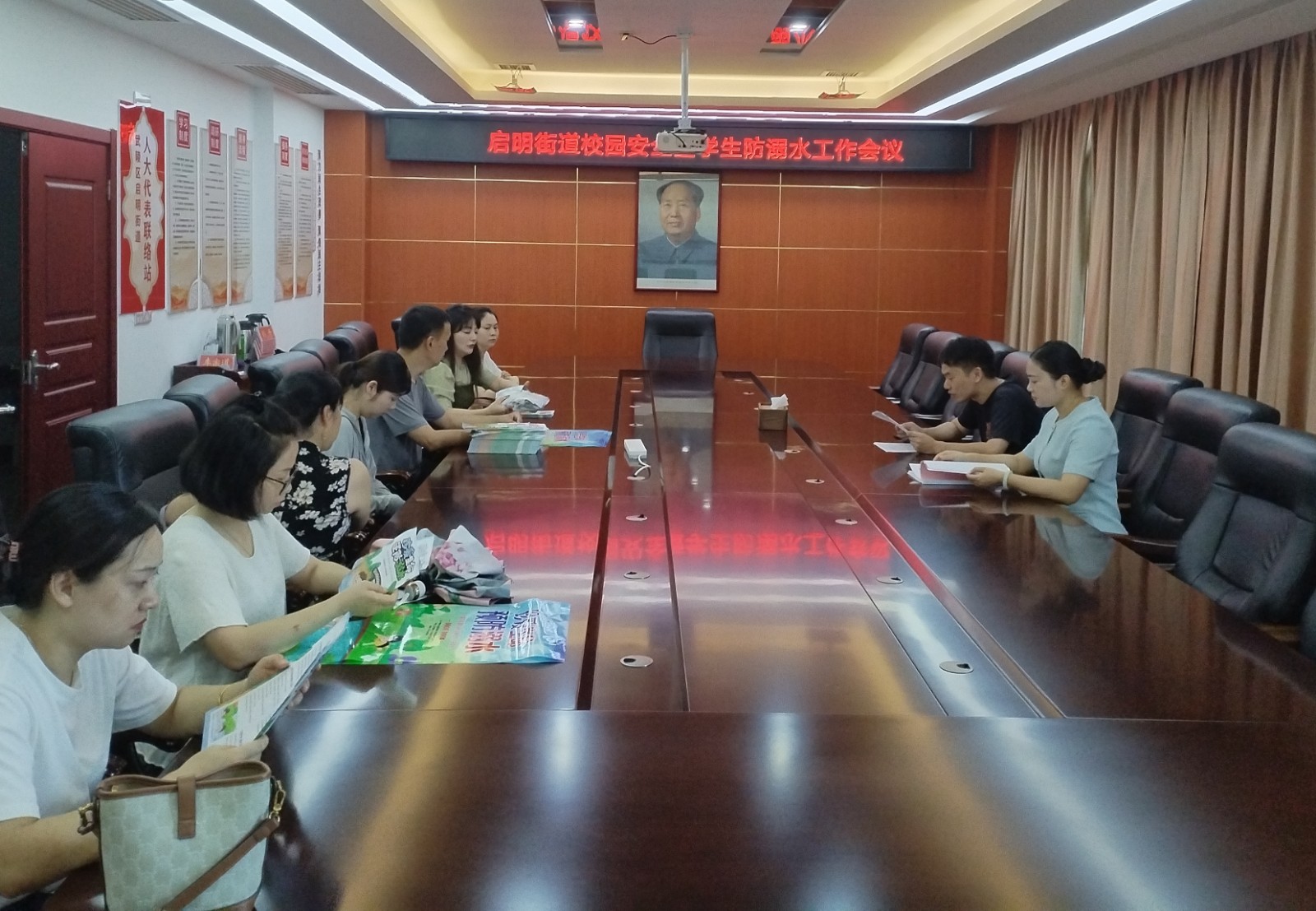 启明街道开展防溺水系列宣传活动