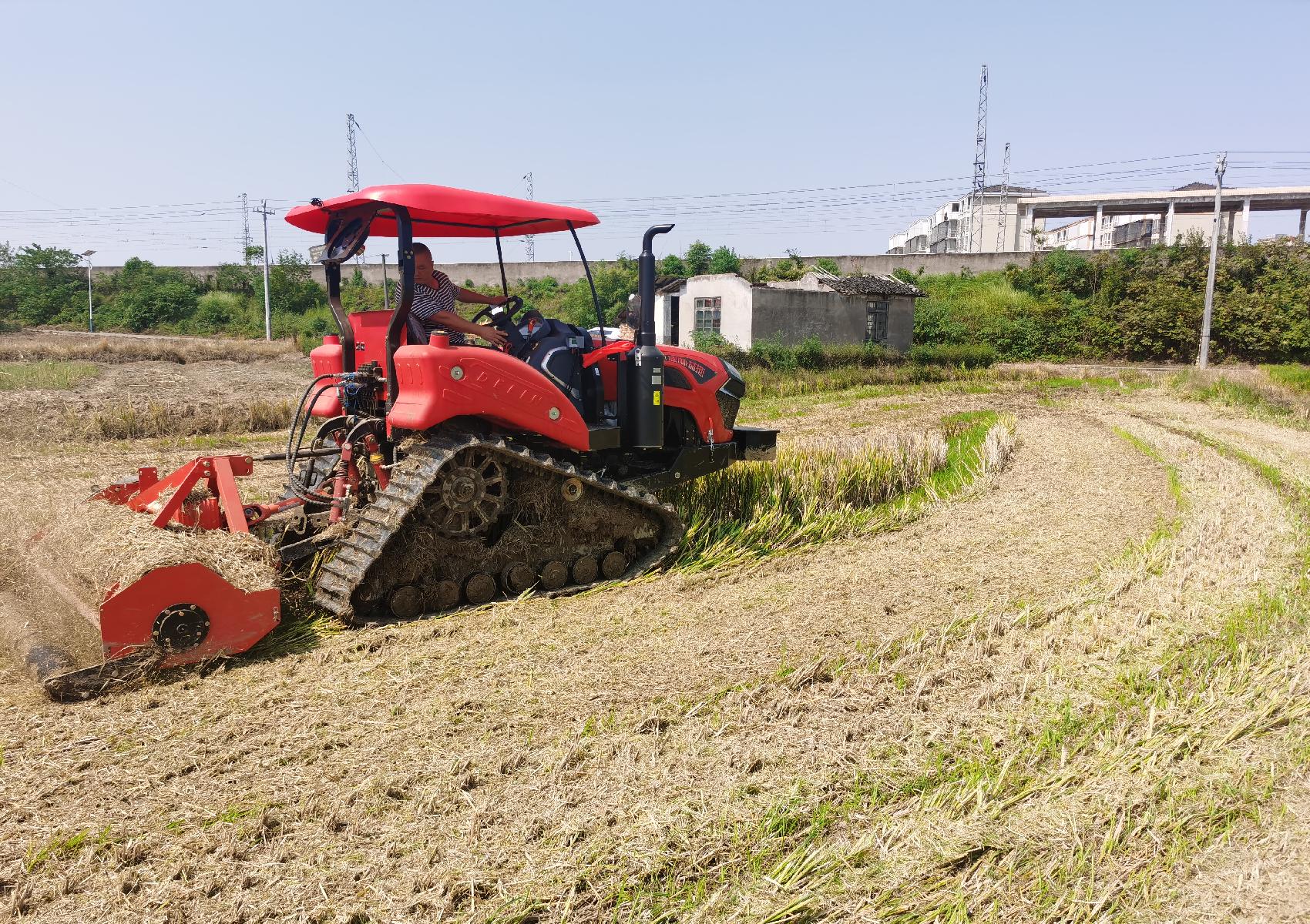樟木桥街道双岗社区：二次灭茬免费助农 常态帮扶守护生态