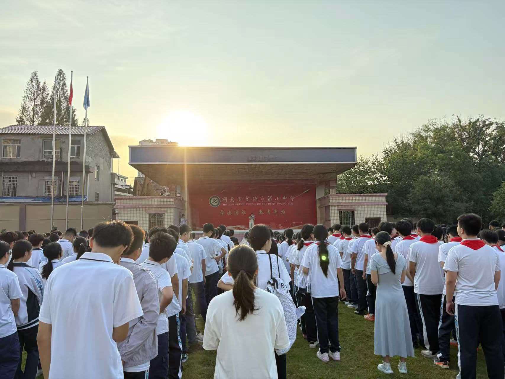 白马湖街道：禁毒宣讲进校园 护航青少年成长